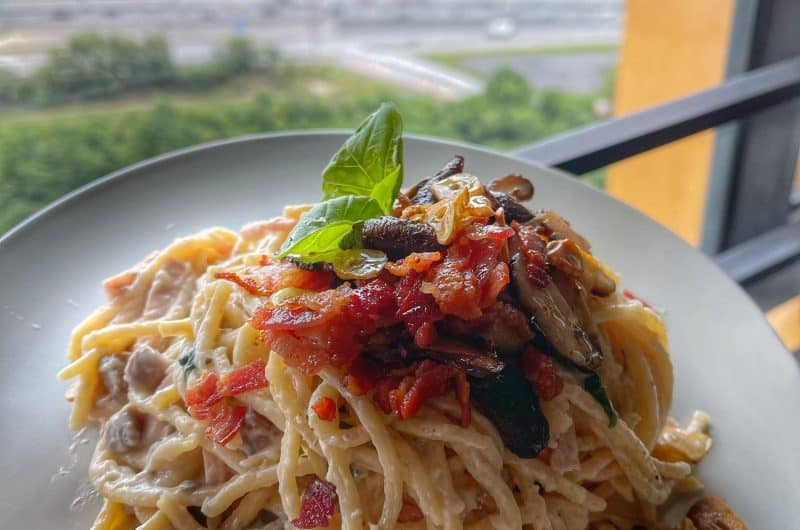 Mushroom Cream Spaghetti